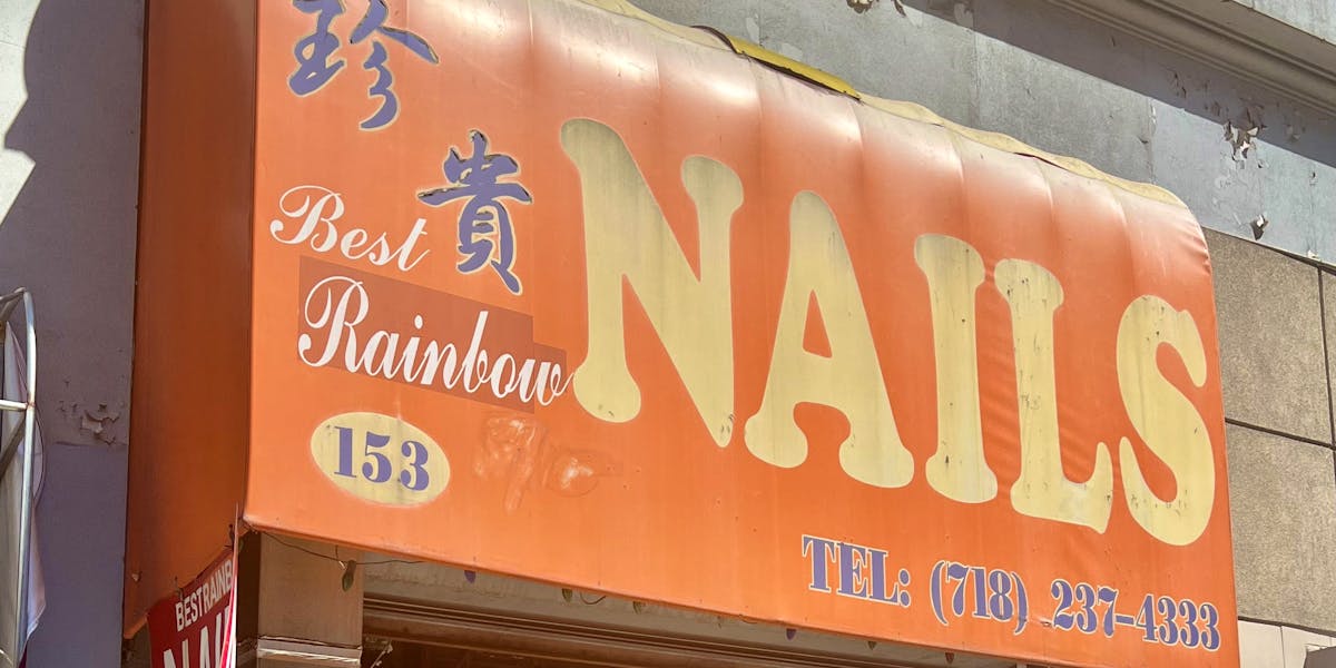 Best Rainbow Nails Downtown Brooklyn