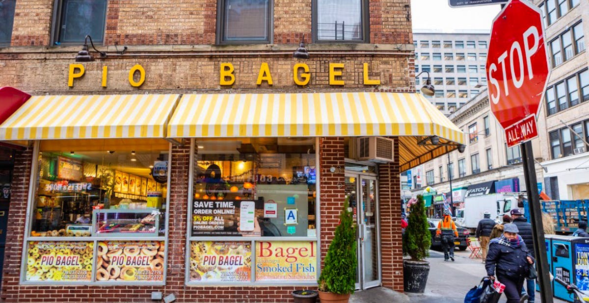 Pio Bagel Downtown Brooklyn